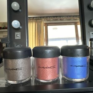 3 MAC Pigment Eyeshadows